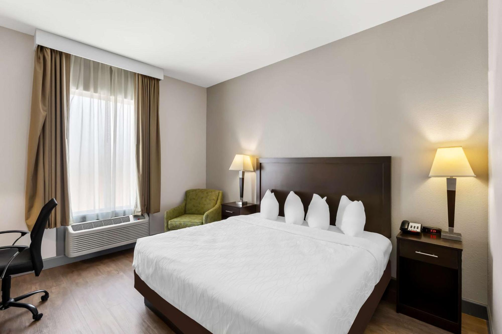 Sonesta Essential לה פורט מראה חיצוני תמונה